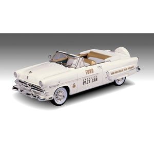 LINDBERG 1/25 53 Ford Indy Pace Car Convertible