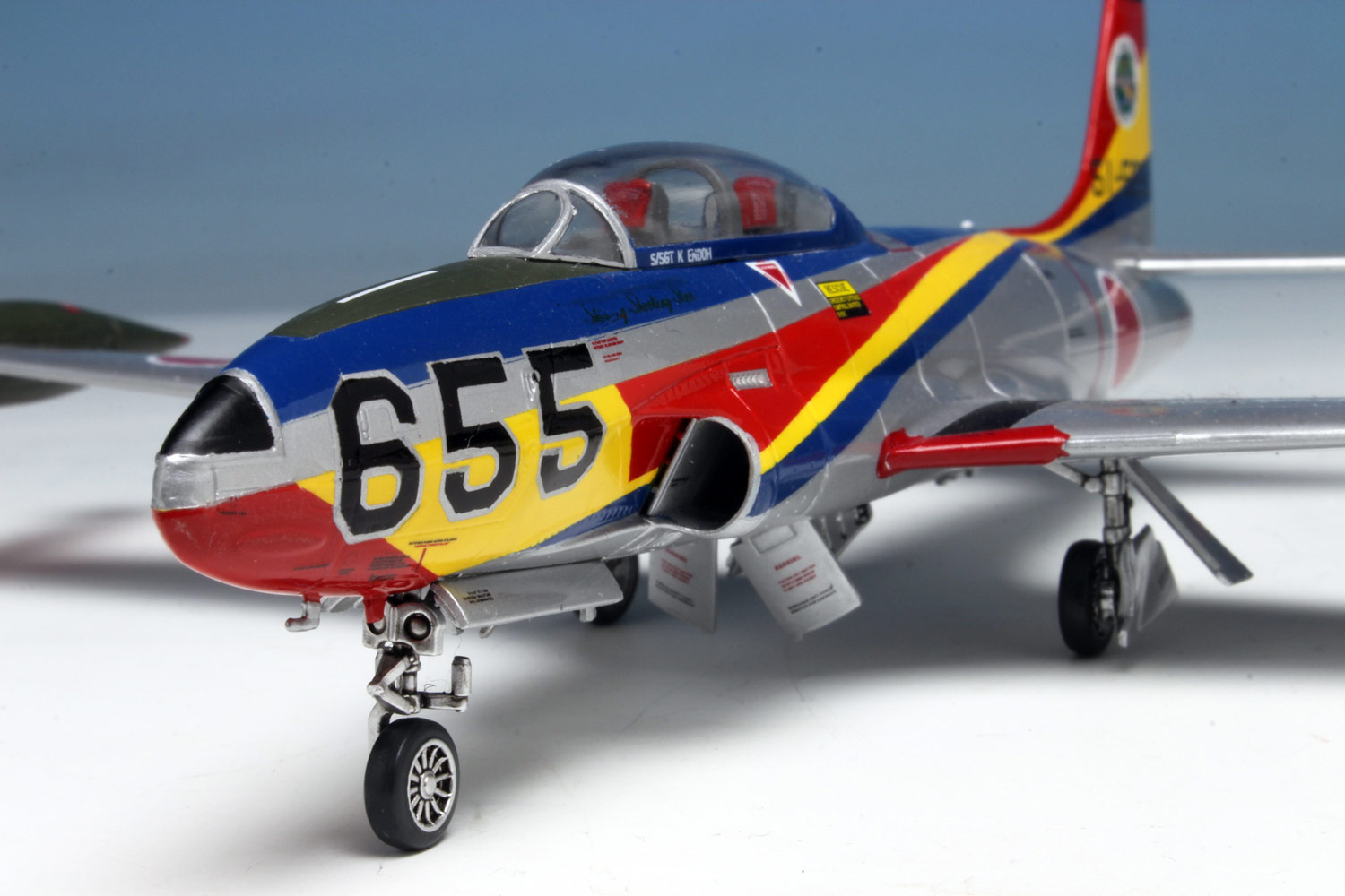 PLATZ 1/72 JASDF T-33 Headquarters Flight Group 40th Anniversary