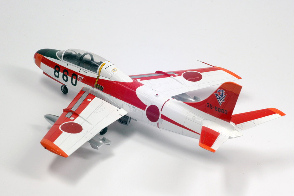 PLATZ 1/72 JASDF JET TRAINER T-1B