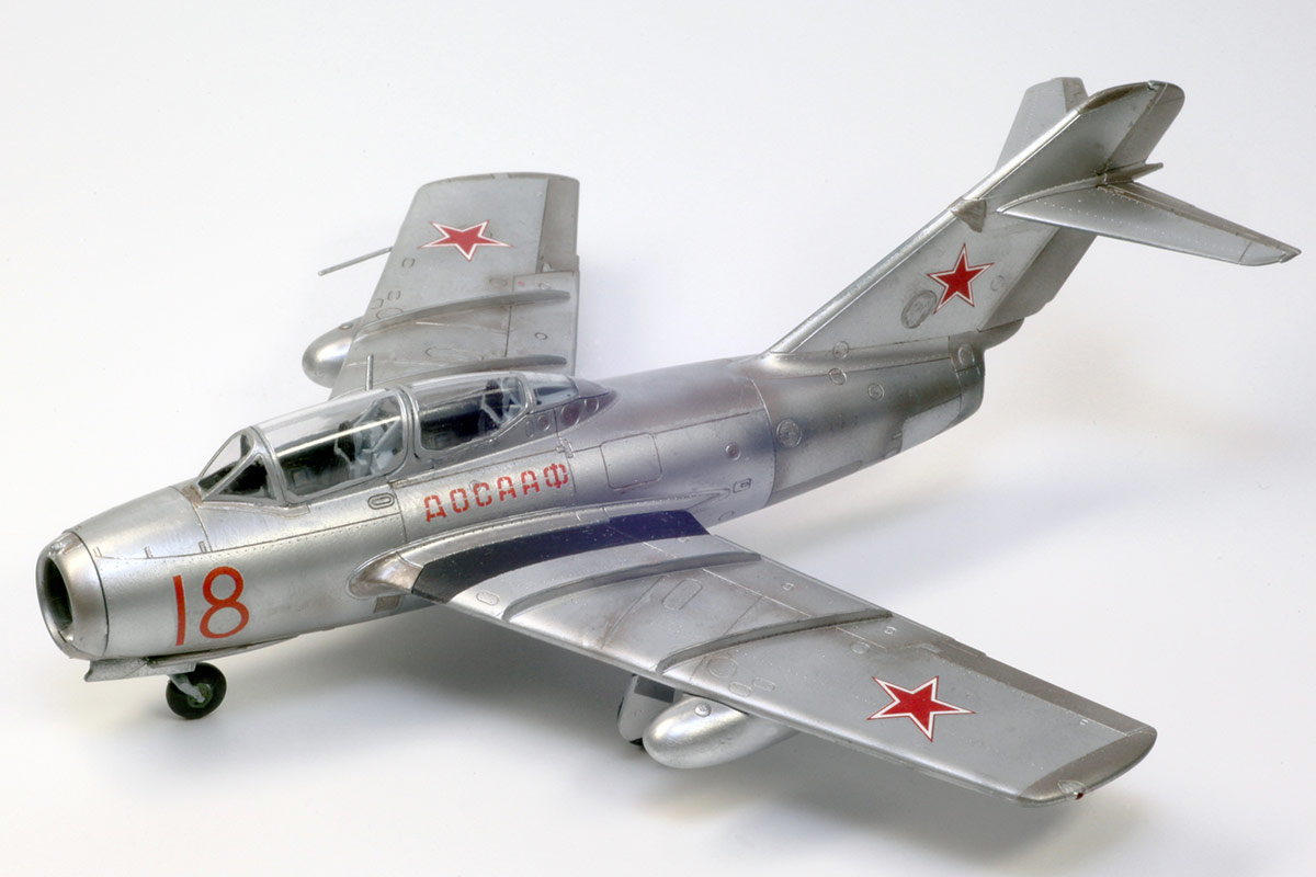 ץå 1/72 MiG-15 UTI (ߥ15ʣ·) "ӥȶ" - ɥĤ