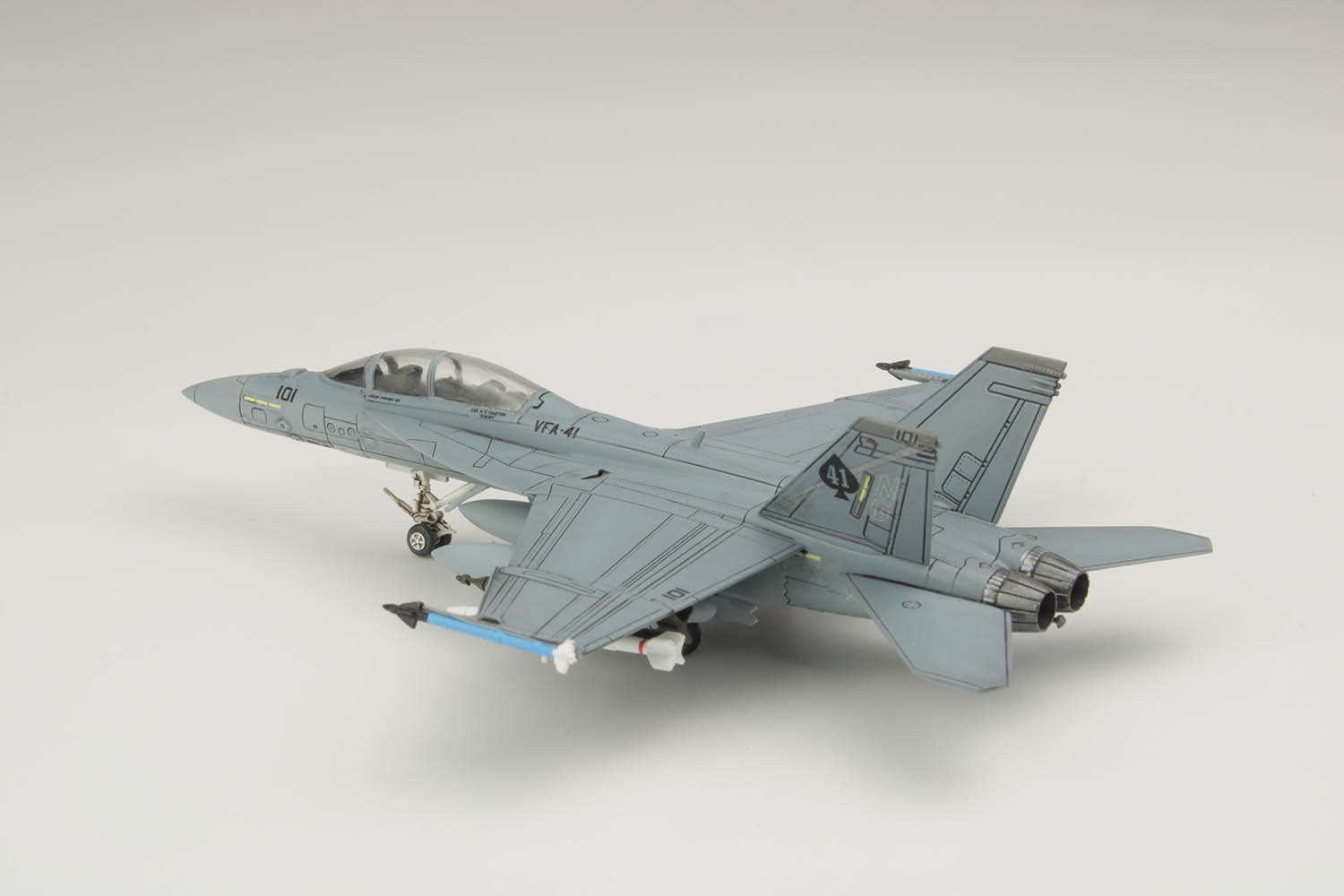 1/144 ꥫ F/A-18E ѡۡͥå "르Ρ"(ñ·) 2å - ɥĤ