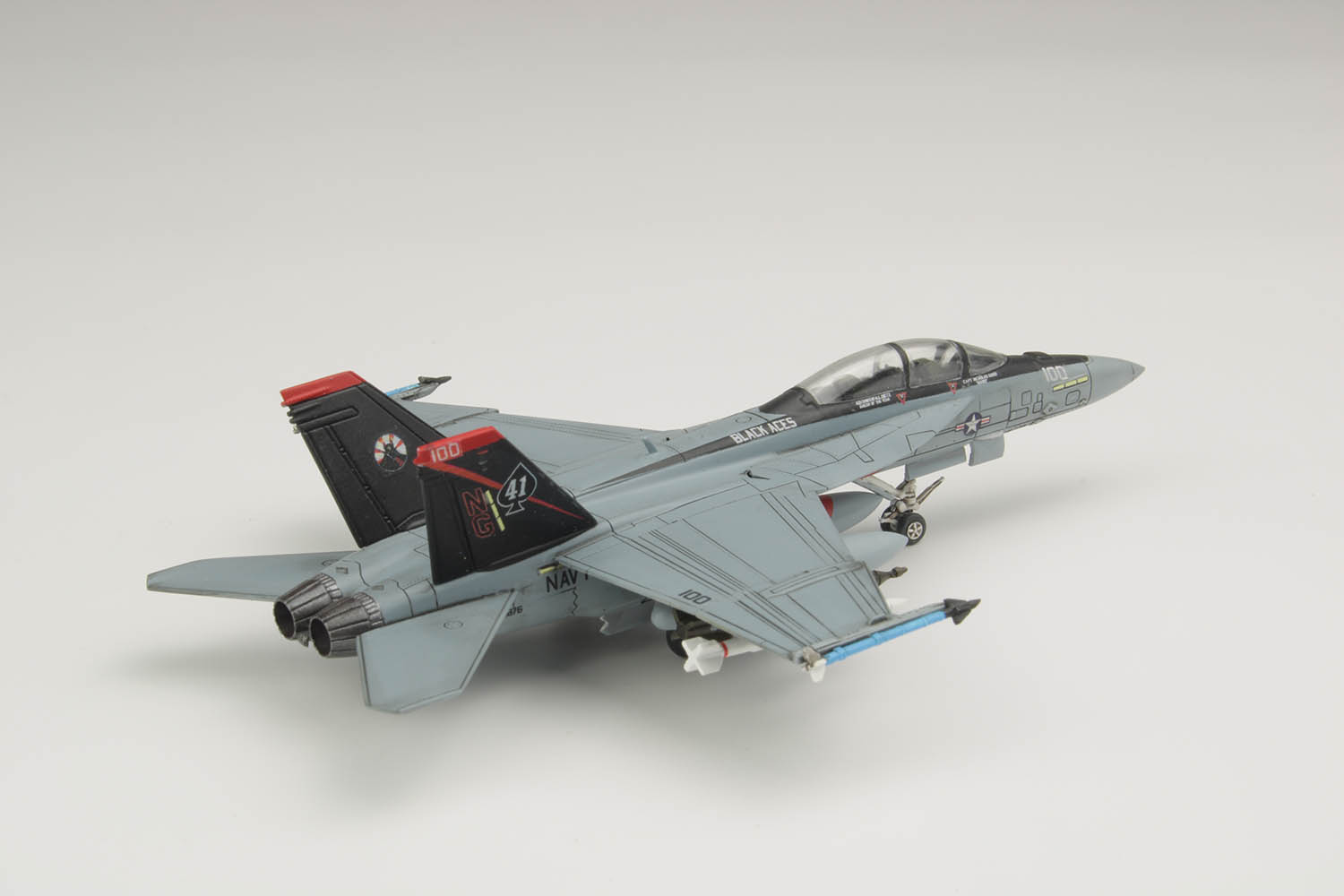 1/144 ꥫ F/A-18E ѡۡͥå "르Ρ"(ñ·) 2å