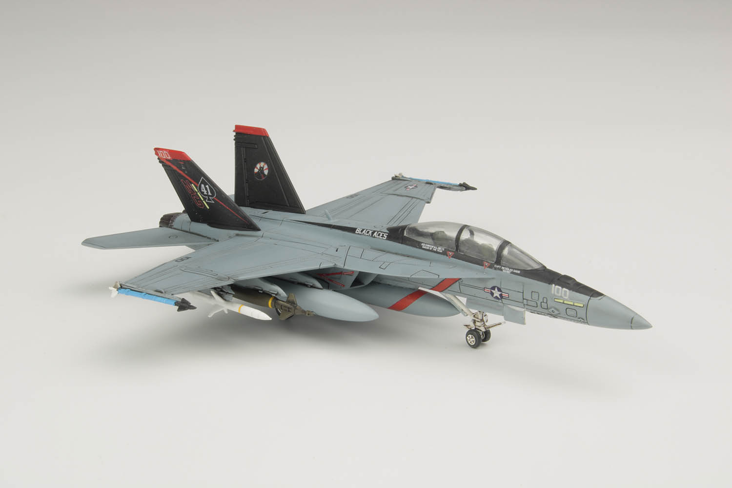 1/144 ꥫ F/A-18E ѡۡͥå "르Ρ"(ñ·) 2å