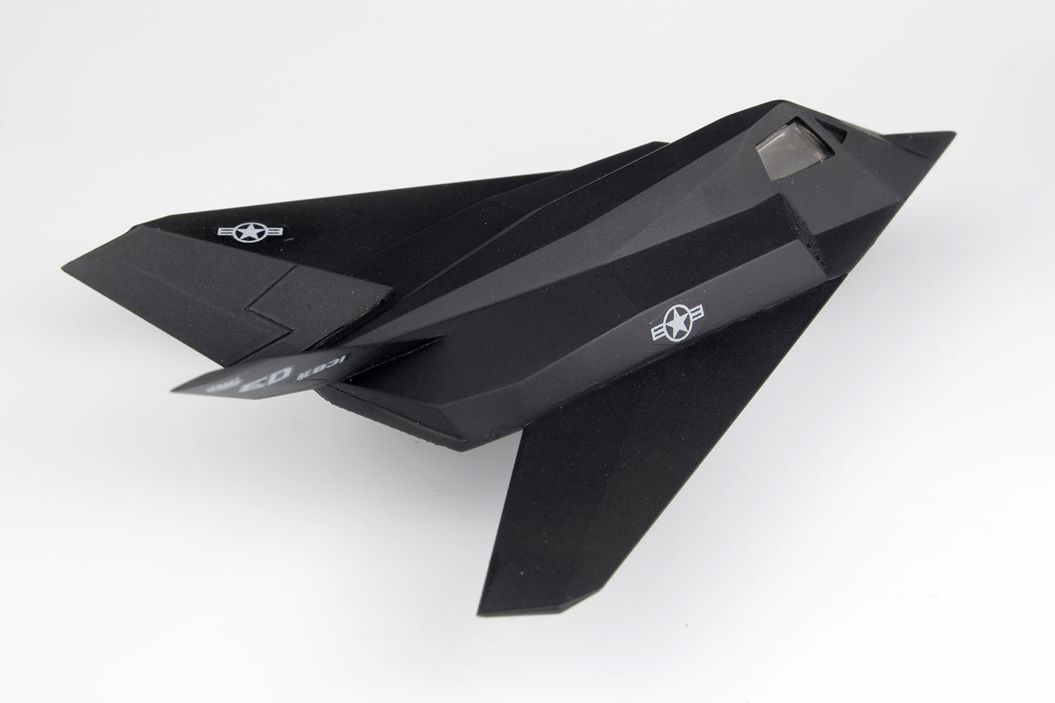 1/144 USAF Stealth Fighter F-117 Nighthawk Skunk Works