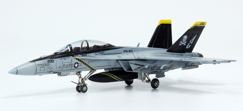 PLATZ 1/144 U.S. Navy F/A-18F Super Hornet (Tandem-Seat) (2 Kits