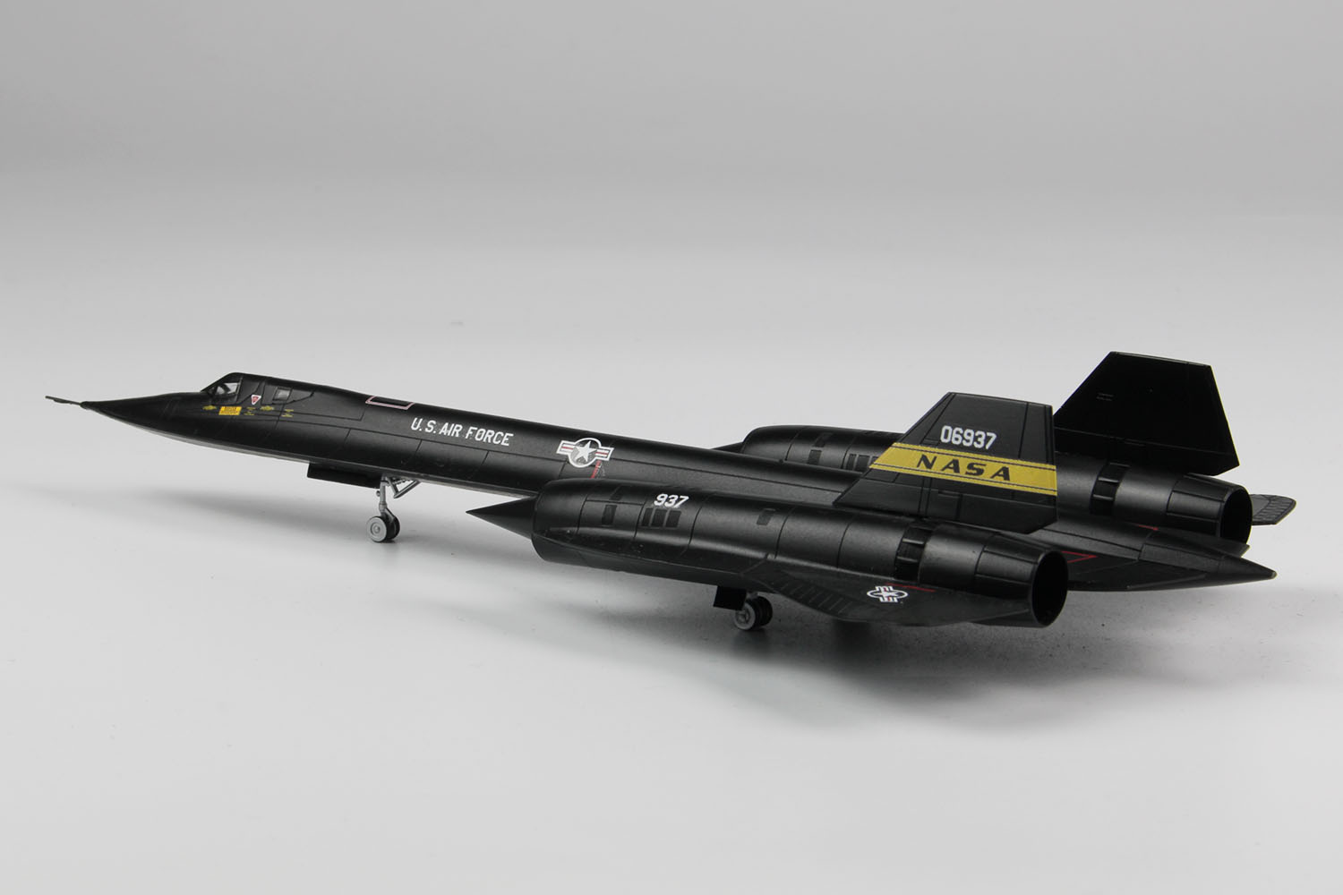 1/144 USAF Strategic Reconnaissance Aircraft SR-71A Blackbird