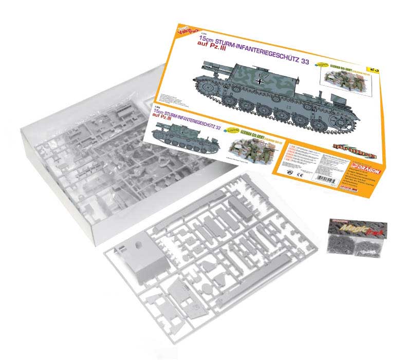 cyber-hobby 1/35 15cm SIG 33/1 Ausf. Pz III w/