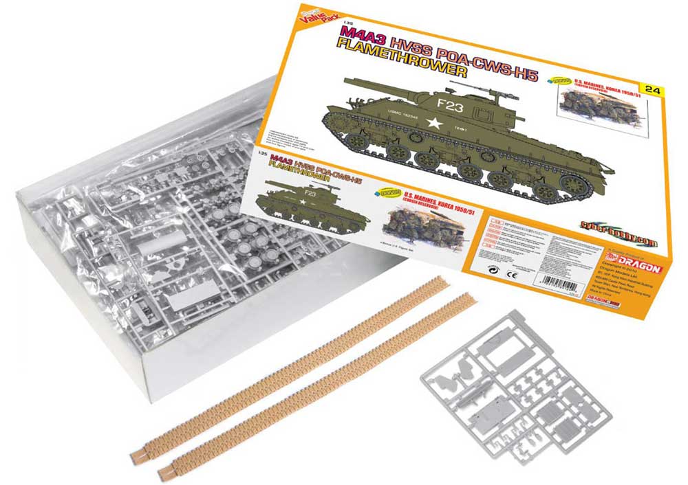 cyber-hobby 1/35 M4A3 HVSS POA-CWS-H5 Flamethrower + U.S. Marin