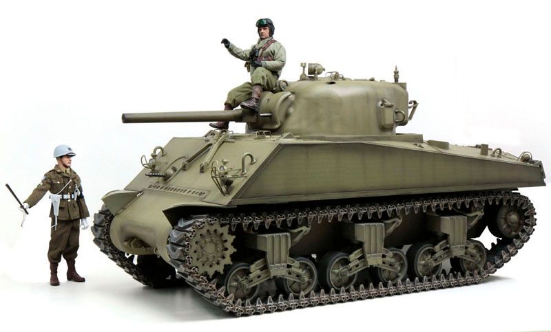ドラゴン 1/6 WW.II アメリカ軍 M4A3 シャーマン 75mm砲型（塗装済完成
