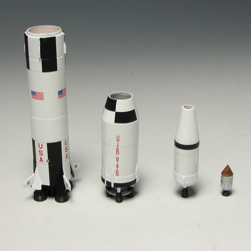 SpaceDragonWings 1/400 Apollo 13 Saturn V Rocket