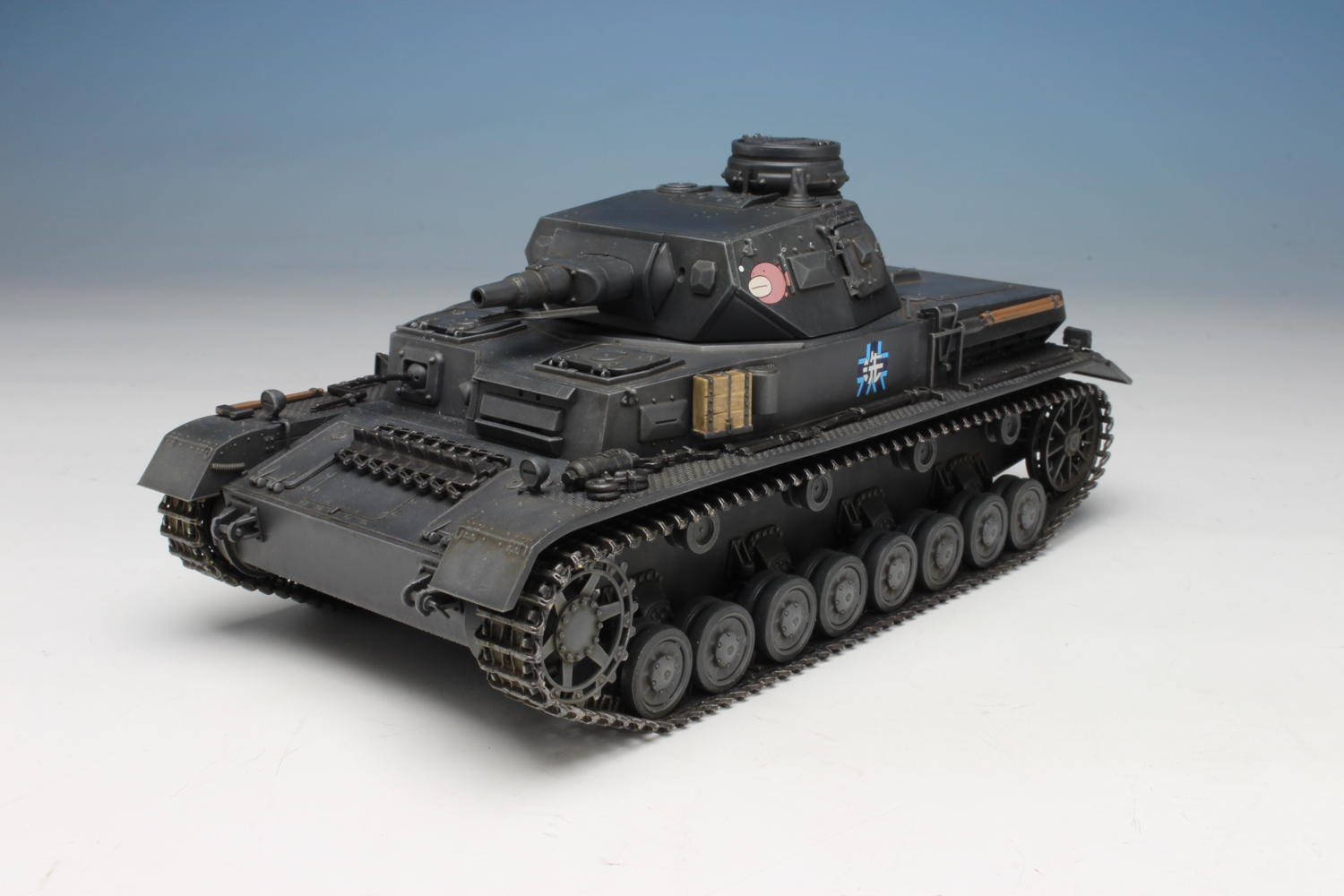 GIRLS und PANZER 1/35 Panzer Kpfw IV Ausf.D Team Ankou 10th Anni