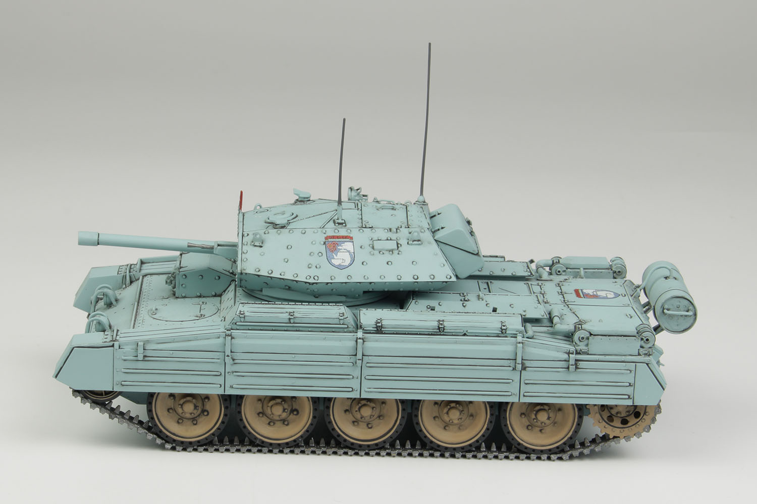 GIRLS und PANZER das FINALE 1/35 Crusader Mk.VI St. Gloriana