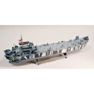 LINDBERG 1/245 D-Day Invasion LST