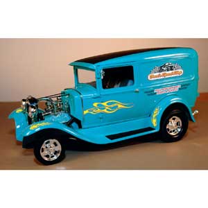 Minicraft 1/16 "Dave's Speed Shop" Hot Rod Delivery Sedan