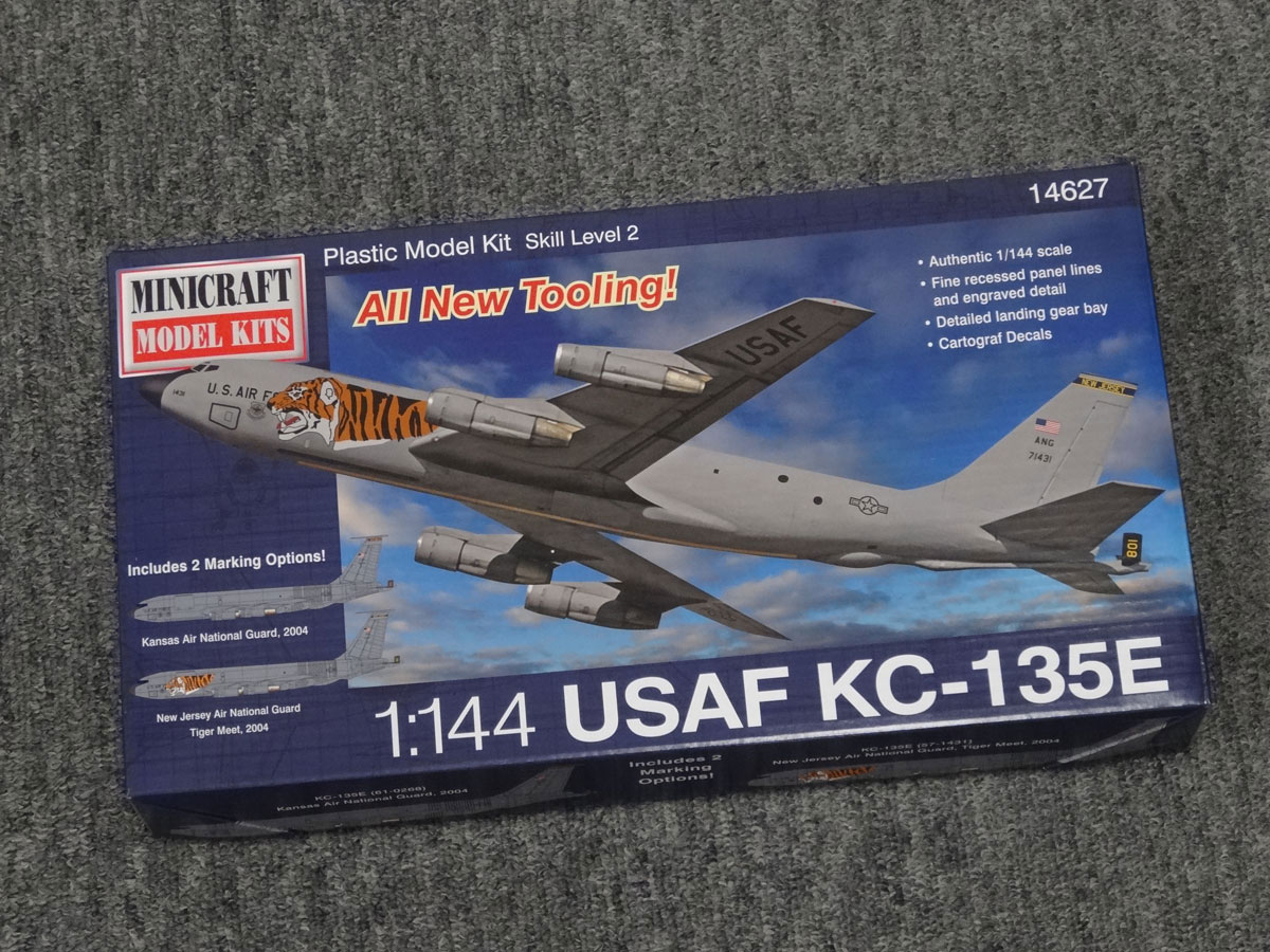 ߥ˥ե 1/144 KC-135E ƶʼ - ɥĤ