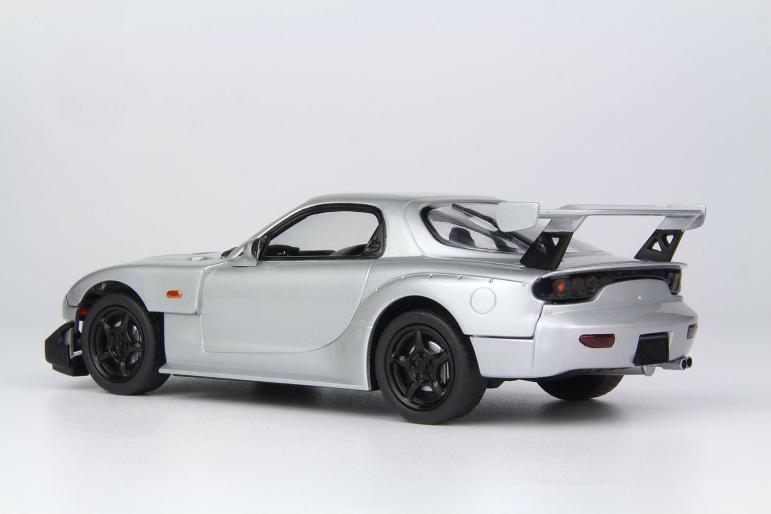 MONO 1/32 ȥ⡼ӥ륭å ޥĥ RX-7FD3S˥ Сȡ᥿å