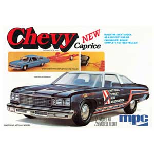 MPC 1/25 1976 Chevy Caprice w/Trailer