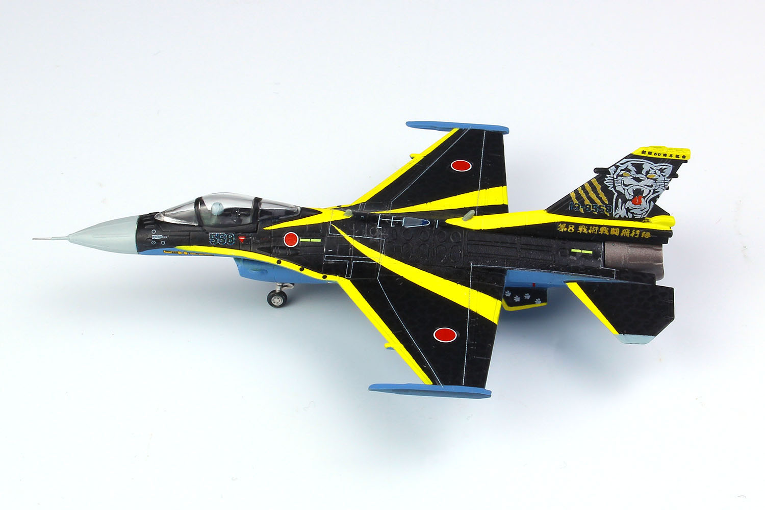 PLATZ 1/144 JASDF F-2A 60th Anniversary of 8th Tactical Fighter