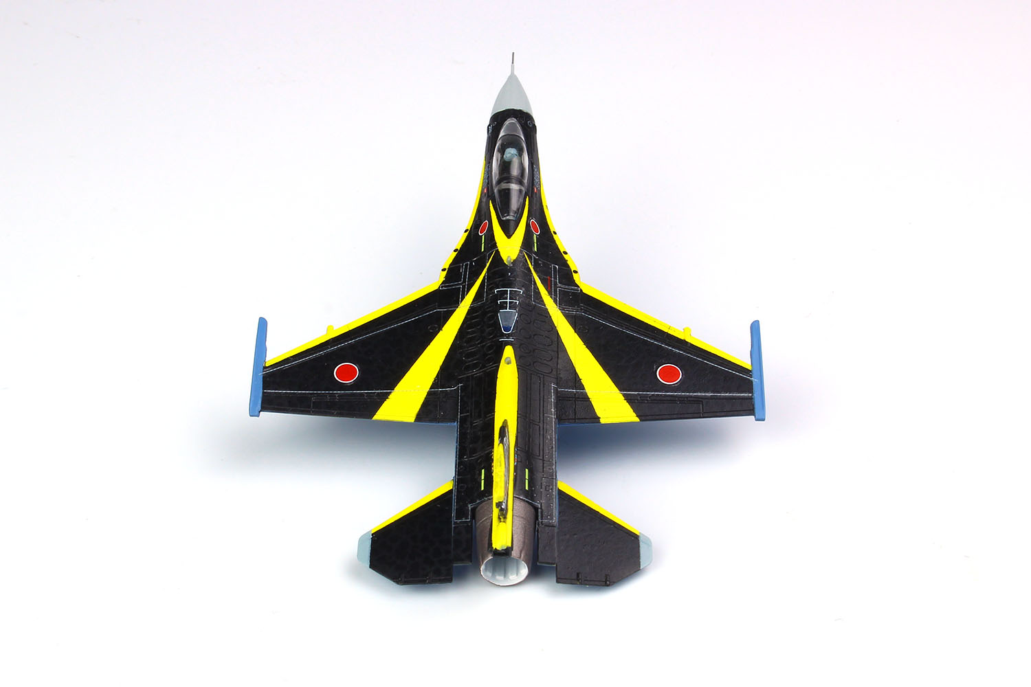 PLATZ 1/144 JASDF F-2A 60th Anniversary of 8th Tactical Fighter