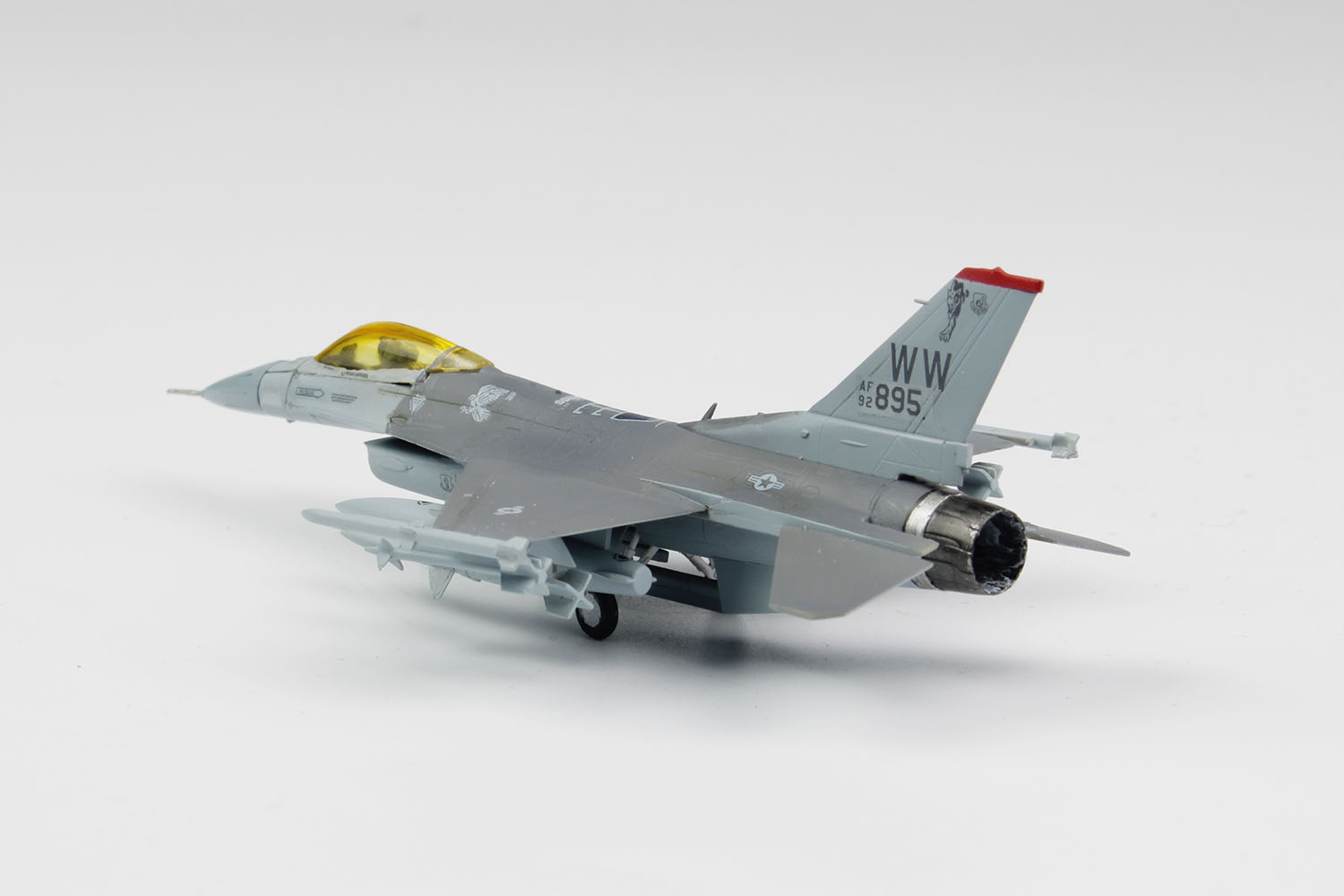 1/144 ꥫƮ F-16Cեƥ󥰥ե륳  35ƮҶ (2å)