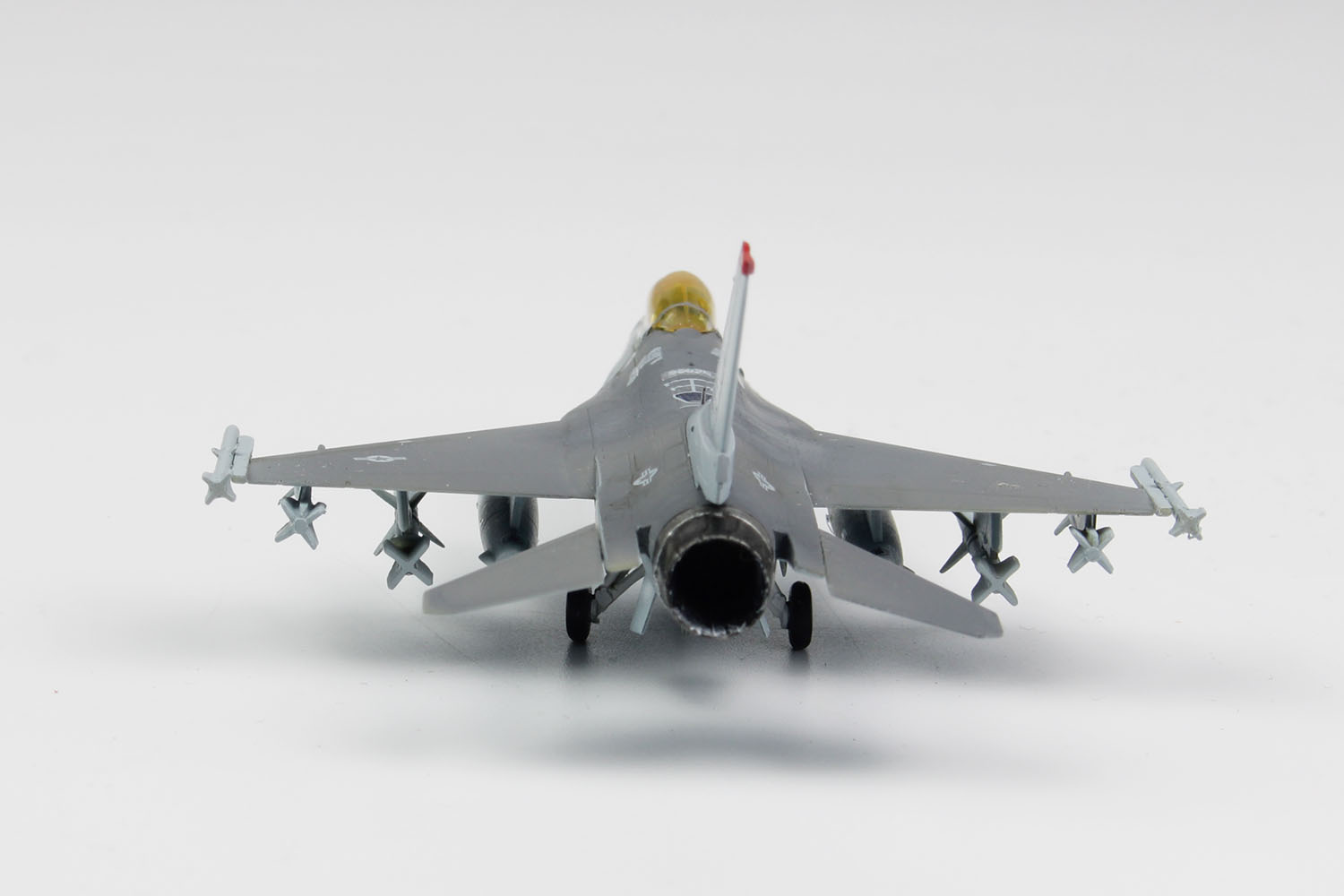 1/144 ꥫƮ F-16Cեƥ󥰥ե륳  35ƮҶ (2å)