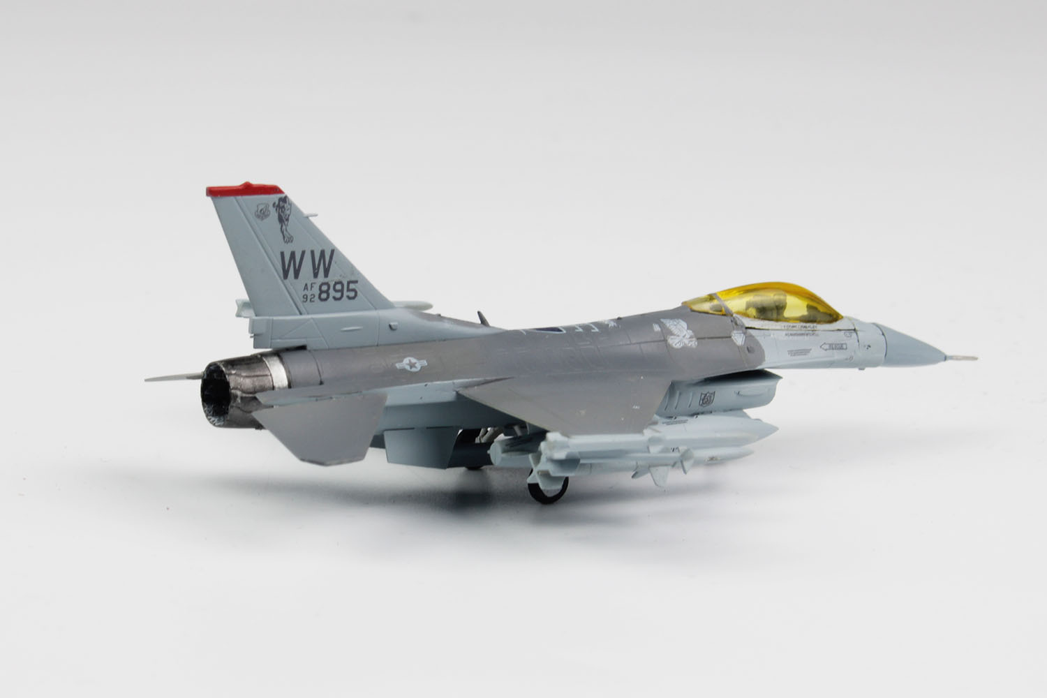 1/144 ꥫƮ F-16Cեƥ󥰥ե륳  35ƮҶ (2å)