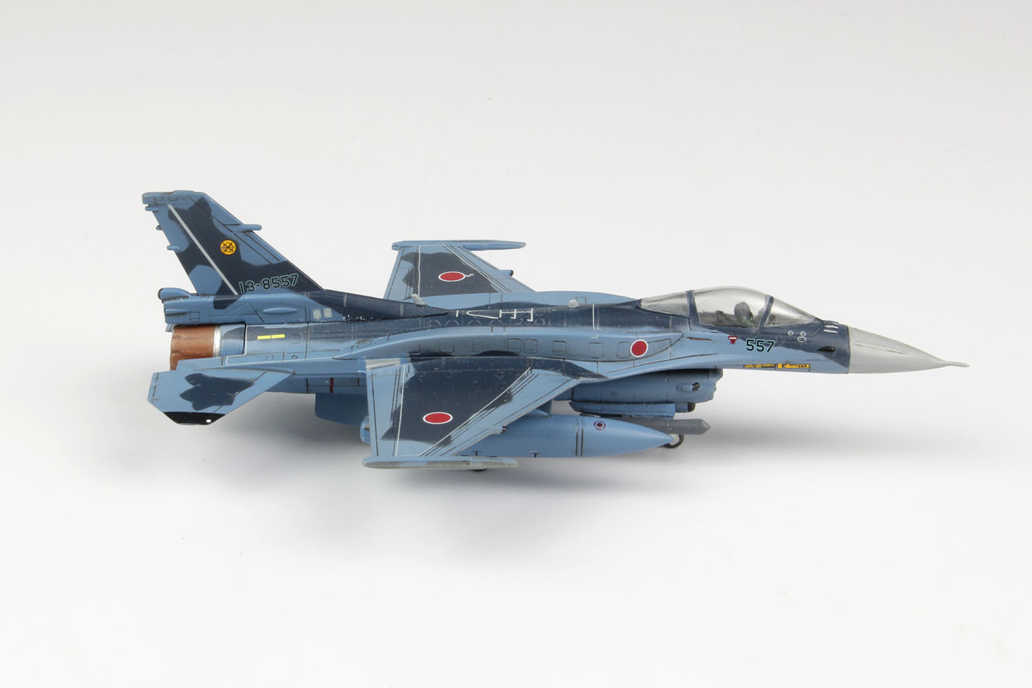 PLATZ 1/144 JASDF F-2A Kai Capacity Improvement Modification