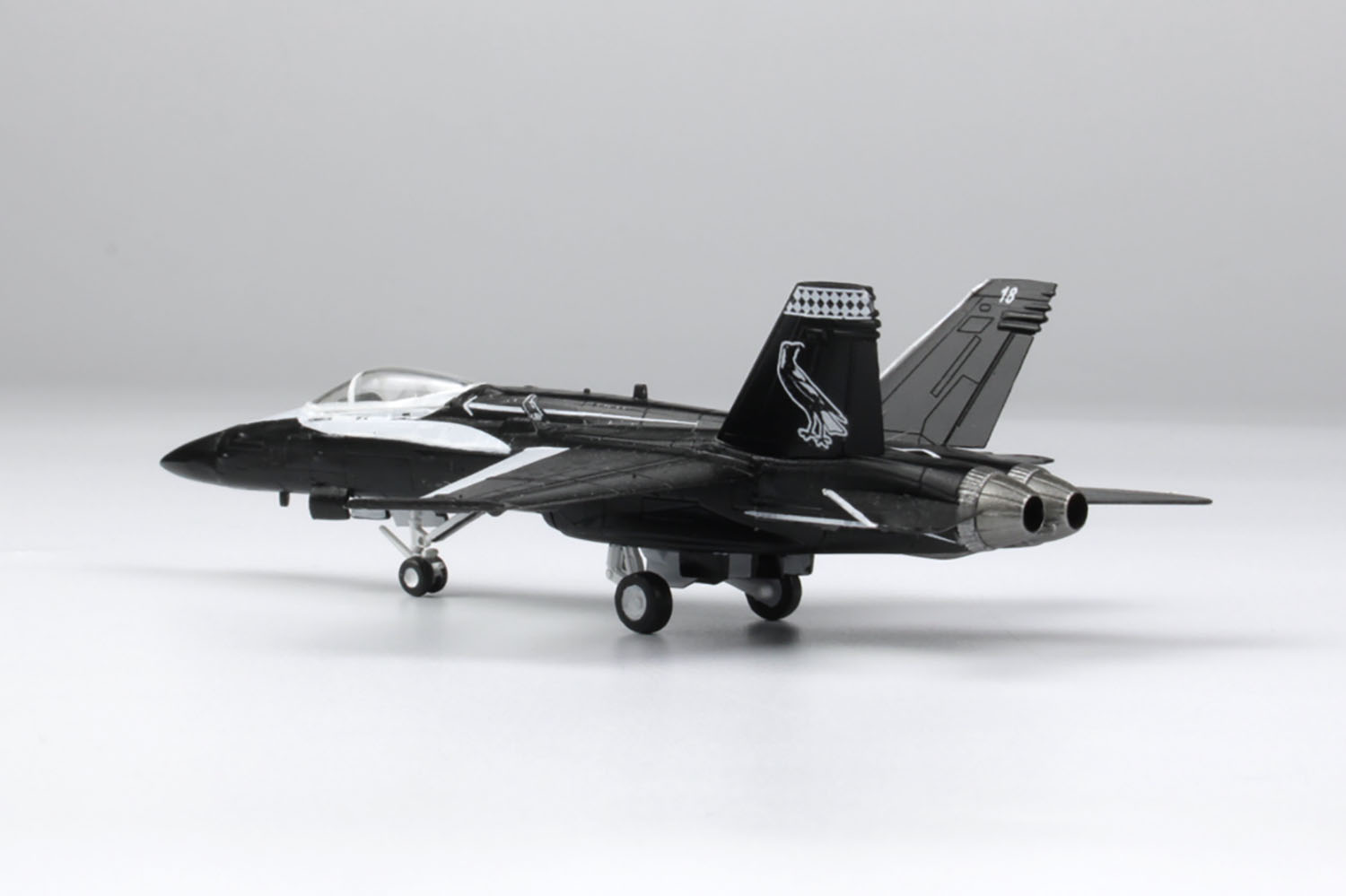 1/144 ȥꥢ Ʈ F/A-18A ۡͥå NO.75 SQ žǰ ǥ֥åޥѥ - ɥĤ