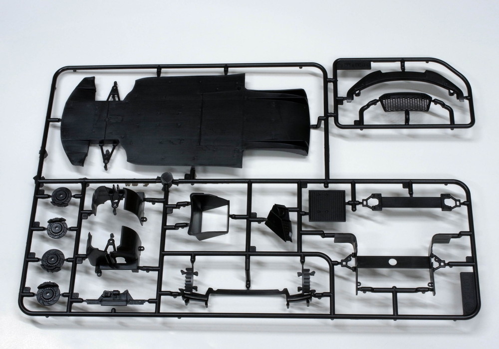 PLATZ/nunu 1/24 Racing Series: AUDI R8 LMS GT3 SPA 24 HOURS '15