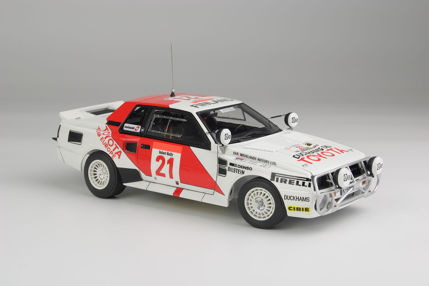 PLATZ/nunu 1/24 TOYOTA TA64 CELICA '85 SAFARI RALLY WINNER