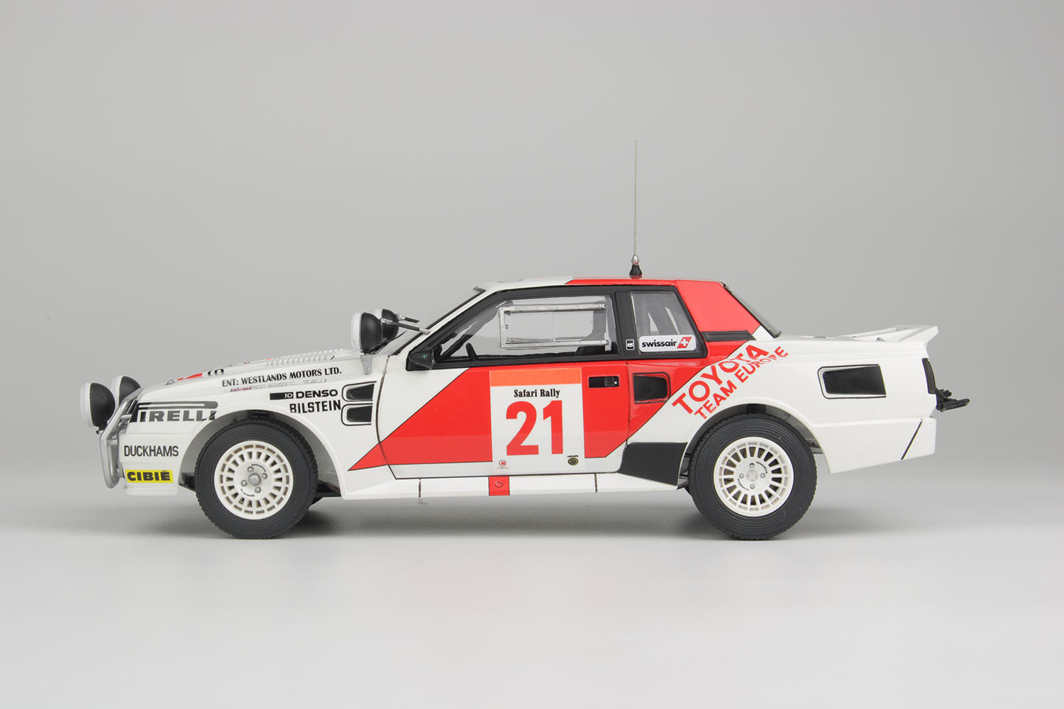 PLATZ/nunu 1/24 TOYOTA TA64 CELICA '85 SAFARI RALLY WINNER