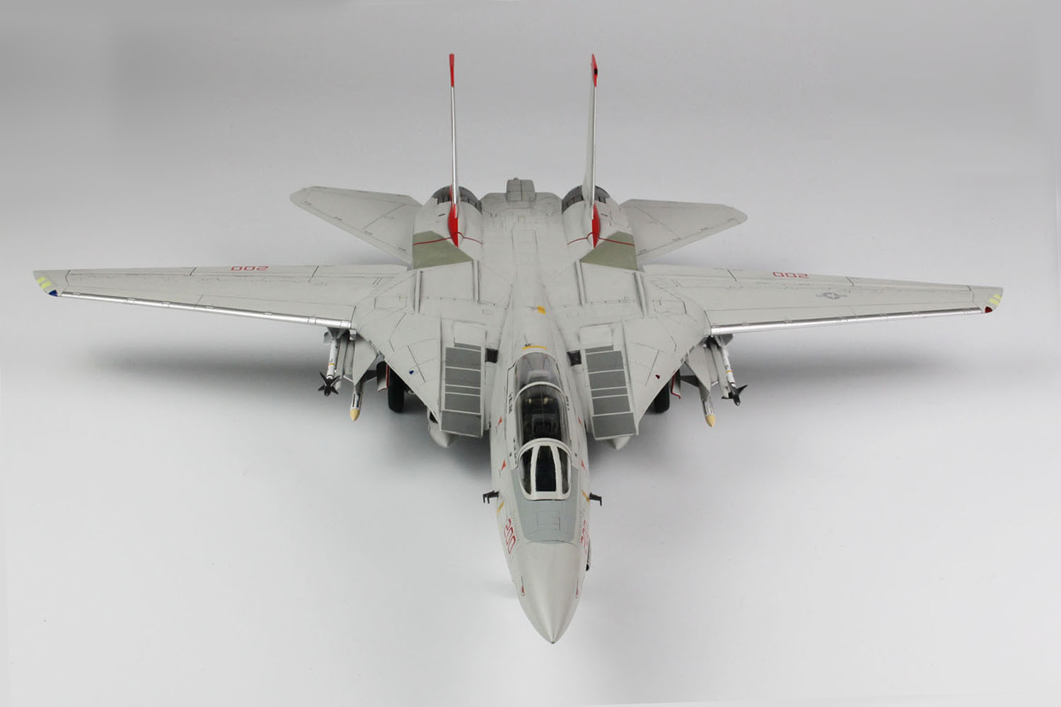 1/48 アメリカ海軍 艦上戦闘機 F-14A トムキャット VF-111 サンダウナーズ