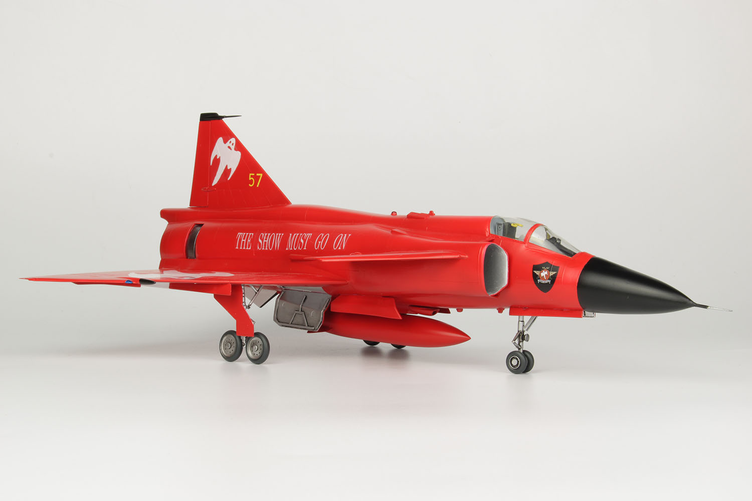 1/48 Swedish Air Force Fighter AJS37 Viggen "Red Viggen"