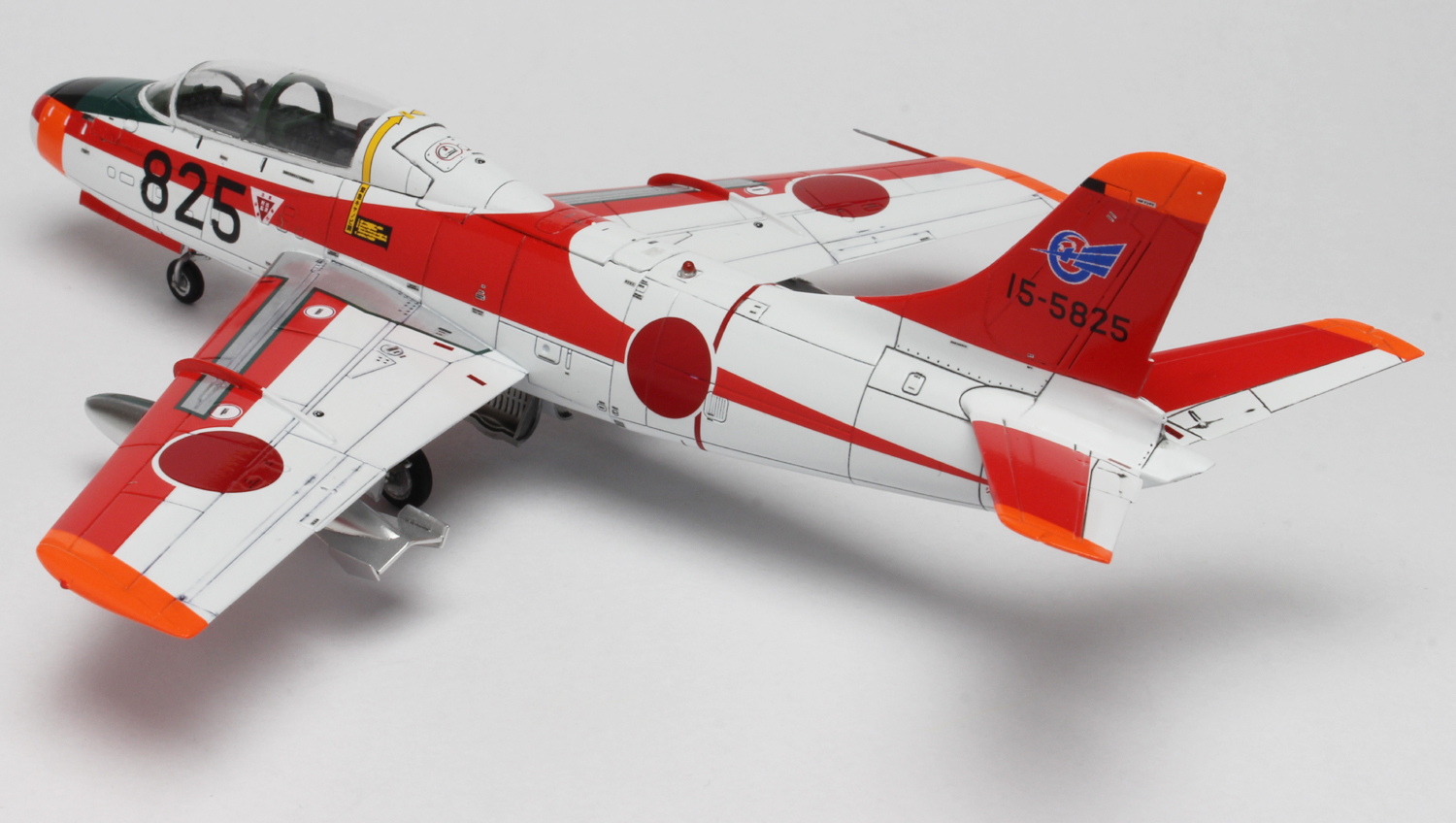 1/72 JASDF JET TRAINER T-1A