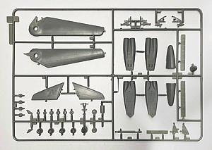 PLATZ 1/144 U.S. Air Force Bomber B-1B Lancer Guam Undersen AB