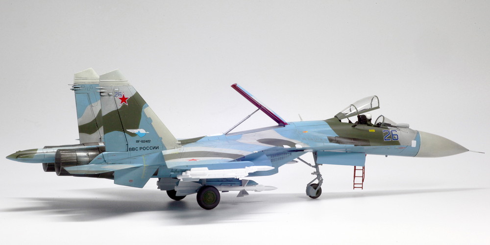 PLATZ 1/72 Su-27SM FLANKER B BLACK SEA