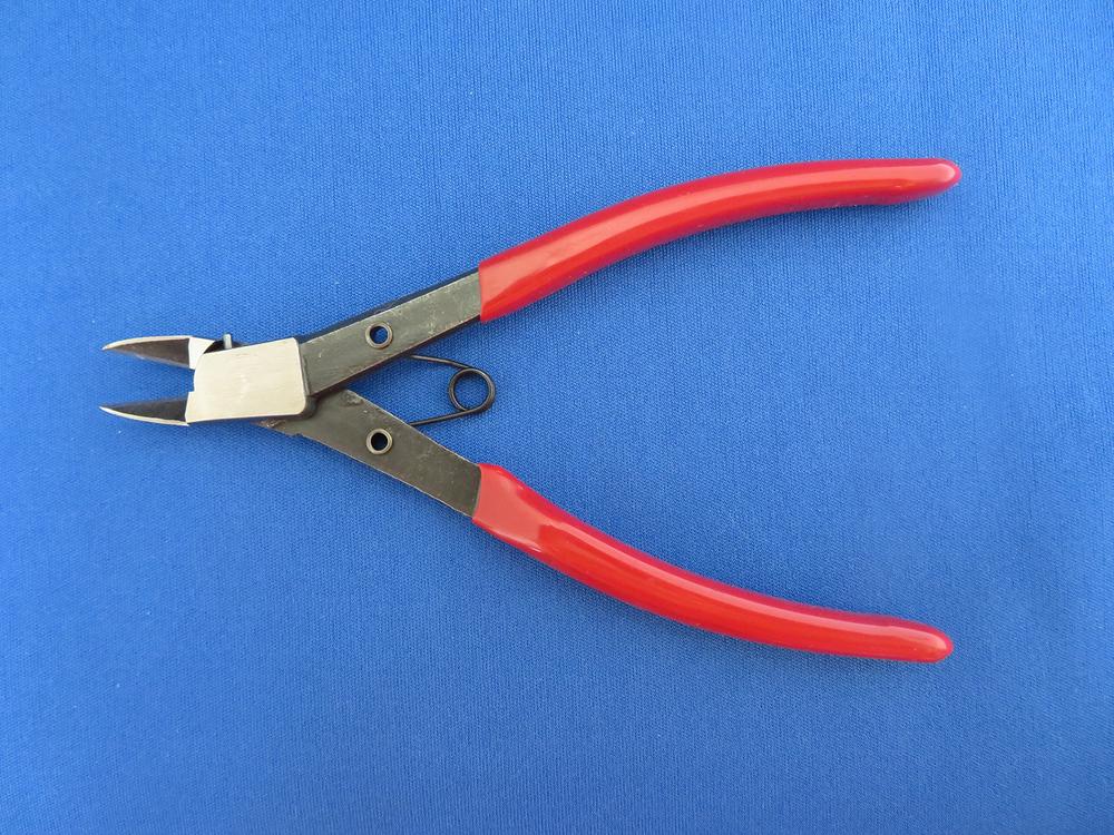 ALEC RED MAN4 Basic Tools : Plastic Cutting Slender Nippers 150