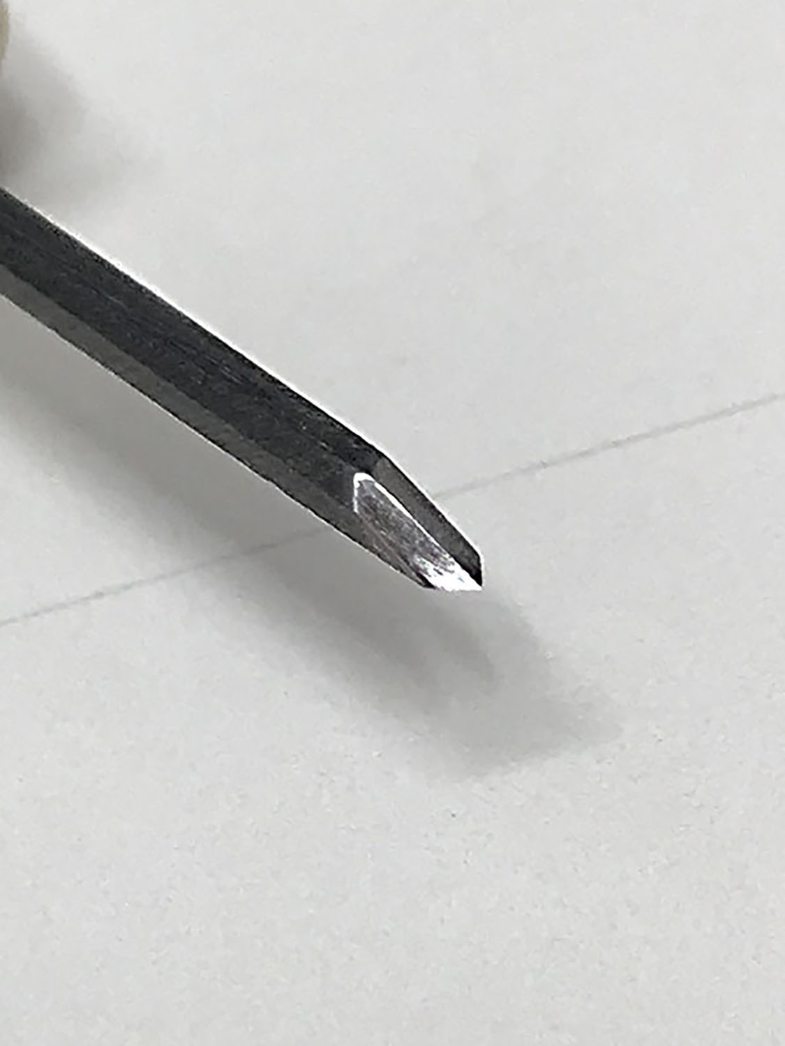 ͷ 1ܤĦȤʤ鲿Ǥ "˺ٷĦ1.5mm"