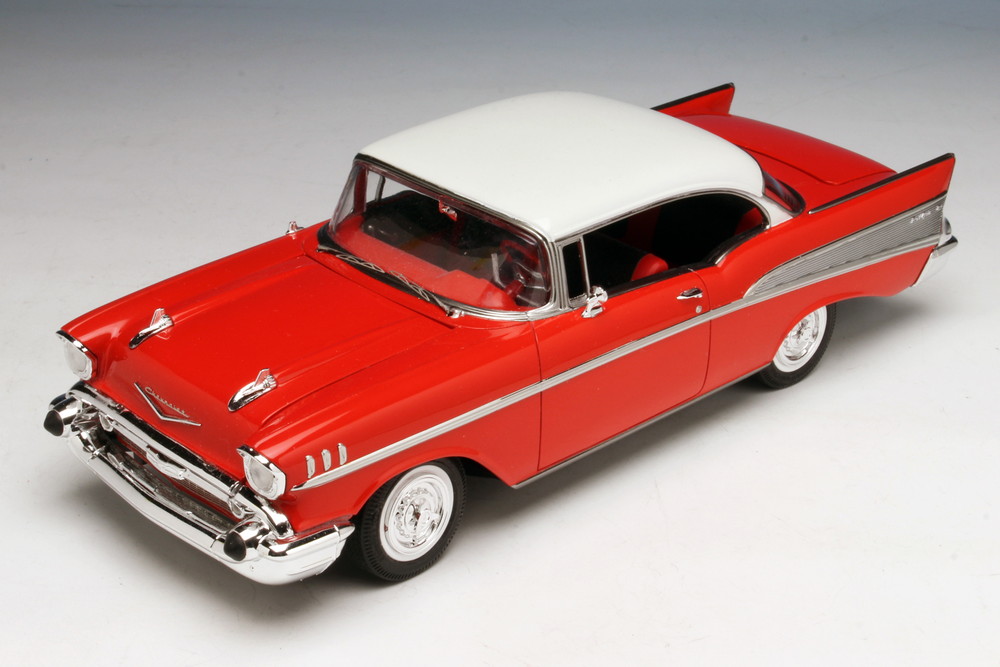 1/25. AMT  1957  シボレーベルエアー  プラモデルキット・アメ車