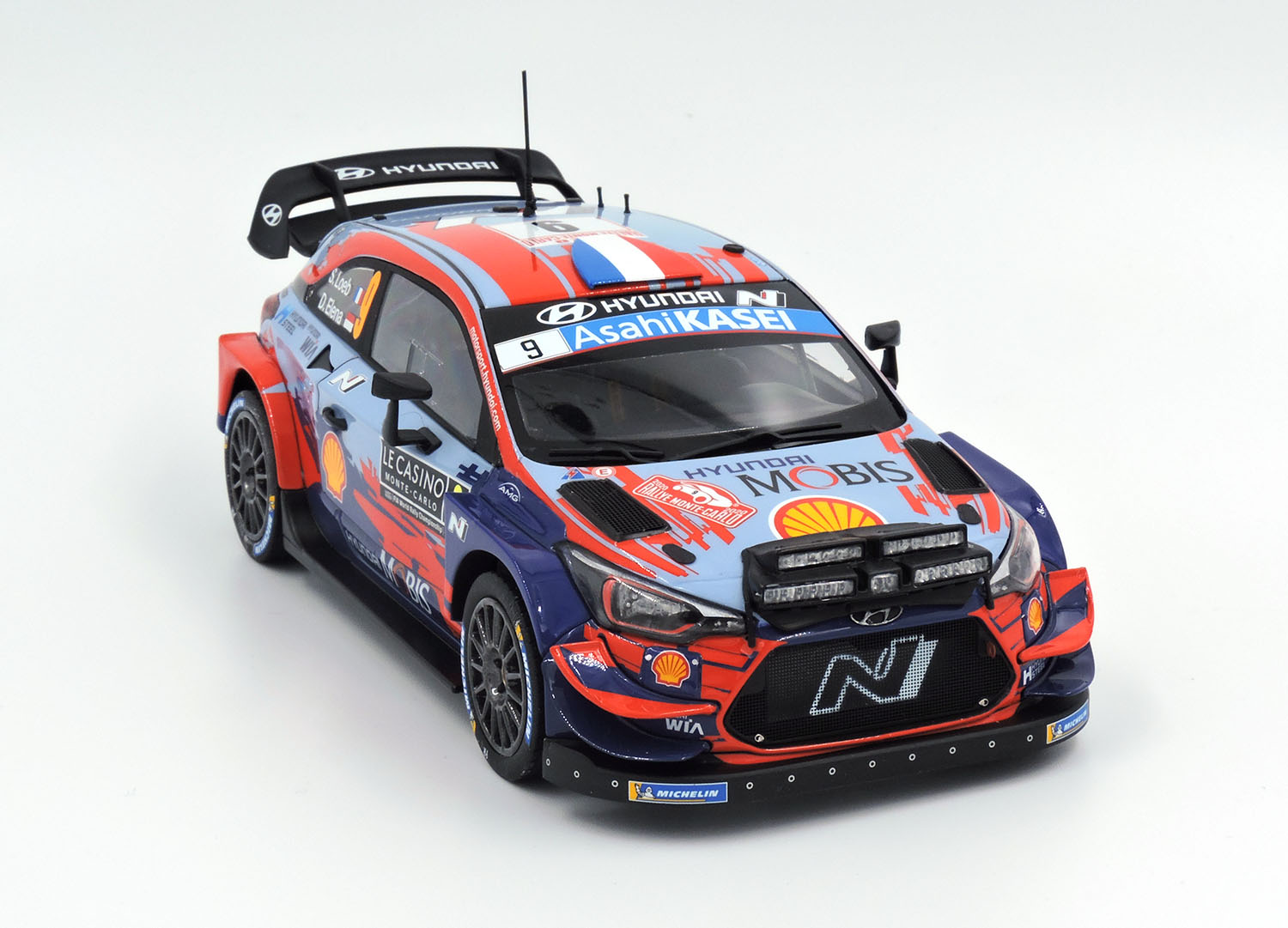 1/24 HYUNDAI i20 COUPE WRC MONTE CARLO 2020 NEUVILLE/LOEB/TANAK