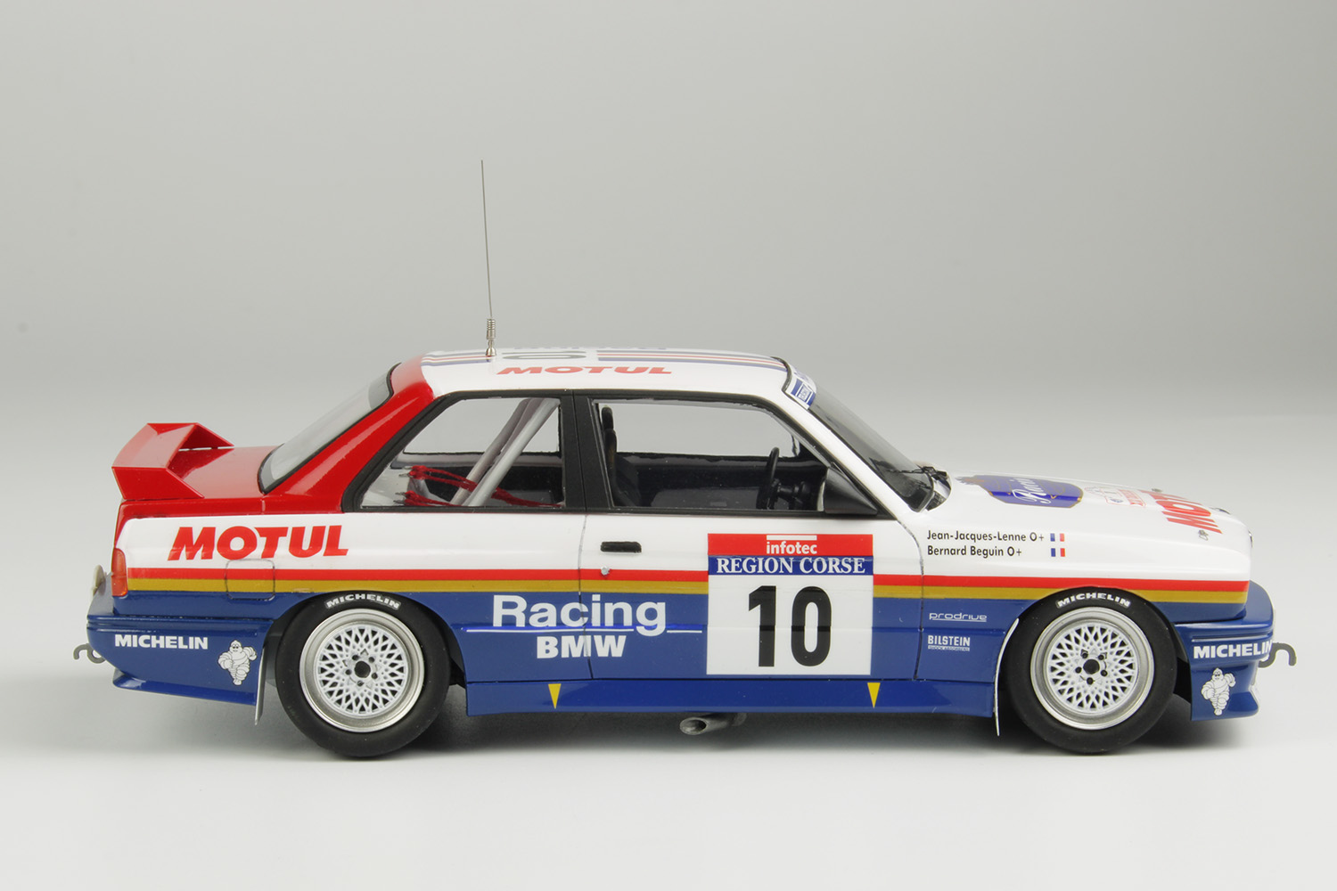 BEEMAX 1/24 BMW M3 E30 1987 ġ롦ɡ륹 ꡼ ʡ