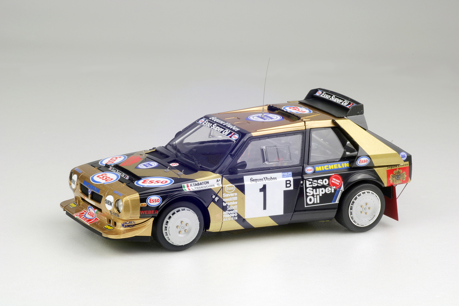 PLATZ/BEEMAX 1/24 LANCIA DELTA S4 '86 CATALUNYA RALLY WINNER