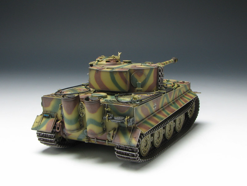 cyber-hobby 1/35 Tiger I Late Production Pz.Abt.301 Köln 19