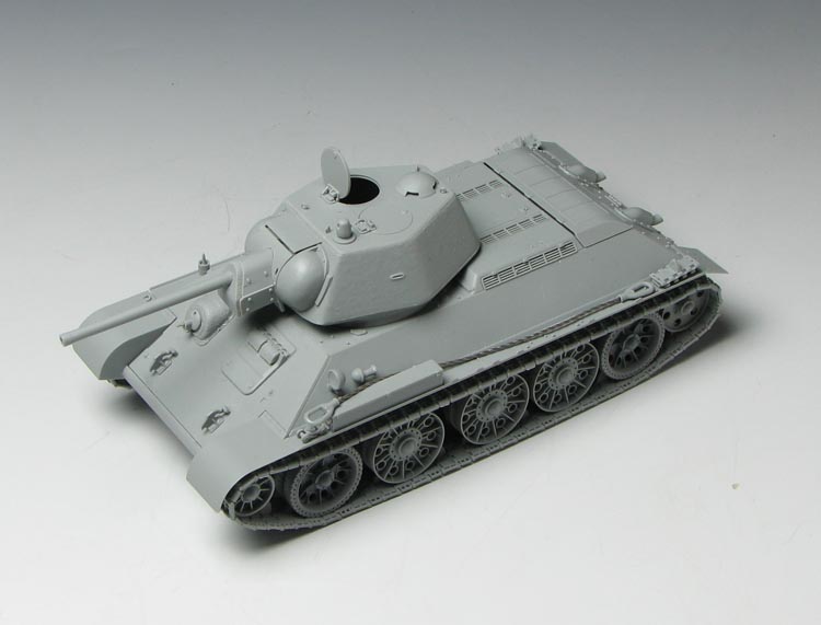 Cyber-hobby 1/35 T-34/76 Mod.1942 Hexagonal Turret Soft Edge Typ