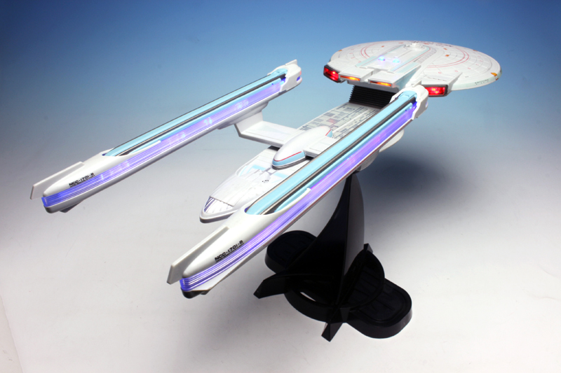 スタートレック USS エンタープライズ NCC-1701B (完成品