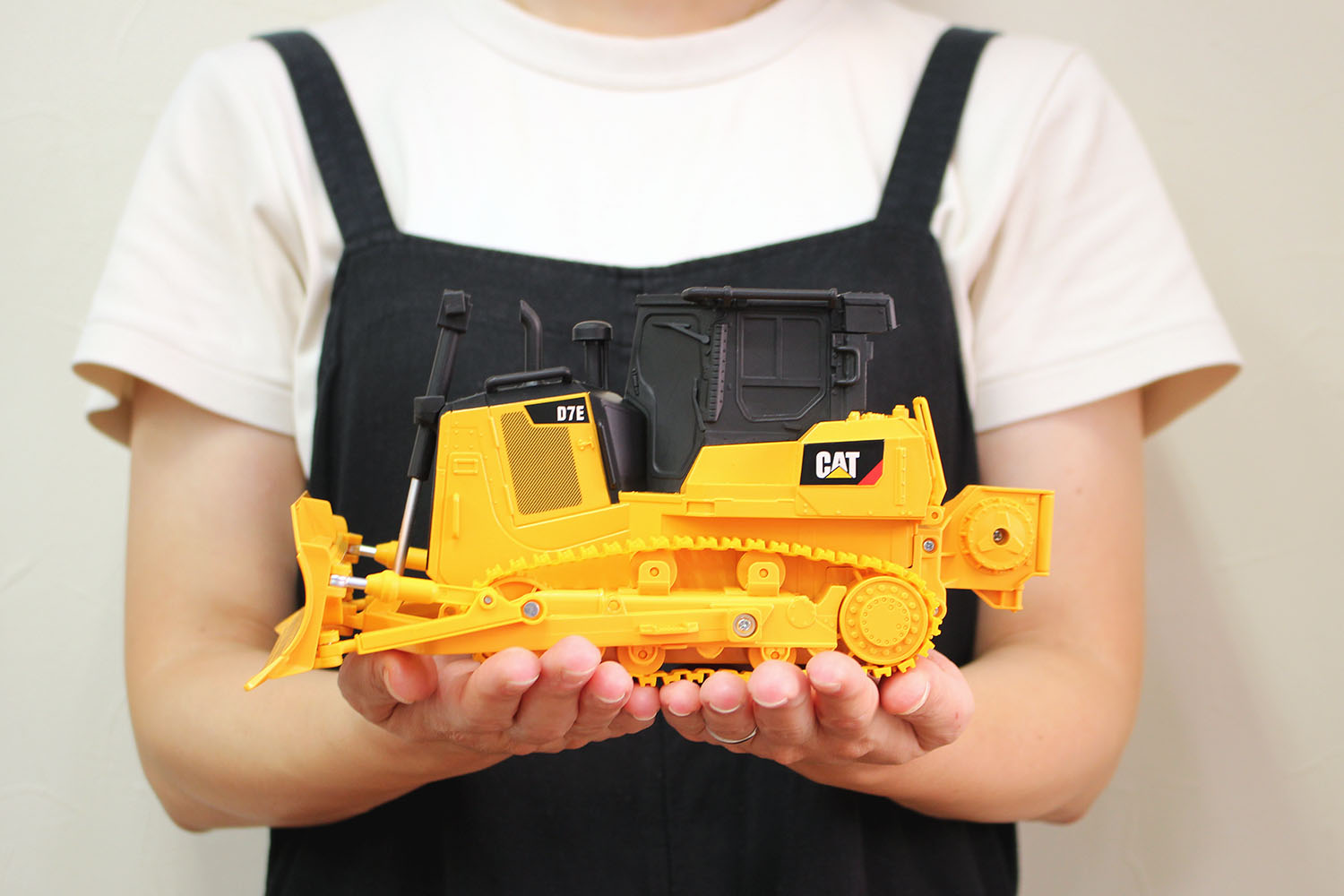 1/35 ưRC꡼ CAT D7E ֥ɡ - ɥĤ