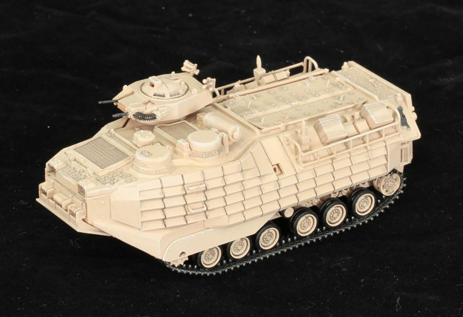 1/72 ꥫʼ ΦξѼ AAV7A1 w/EAAK ǥȥ - ɥĤ