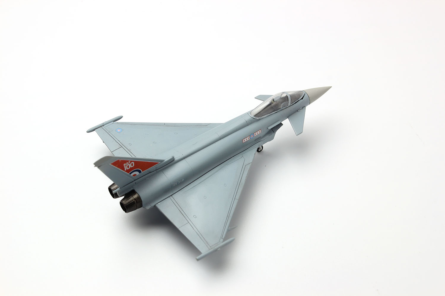 PLATZ 1/144 Eurofighter Typhoon (2 kits in one box)