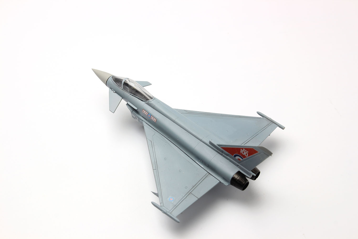 PLATZ 1/144 Eurofighter Typhoon (2 kits in one box)