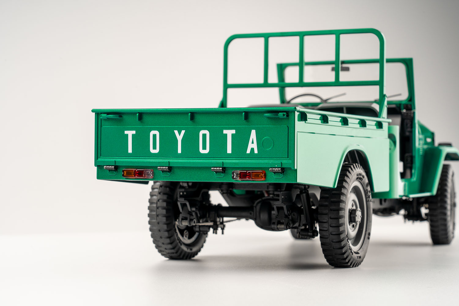 1/12 RCǥ ȥ西 ɥ롼 FJ45 ԥååץȥå ܸ° - ɥĤ